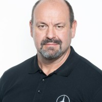 Michael Pflüger Email