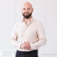 Michał Nowak Email & Phone Number