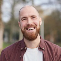 Lars de Jong Email