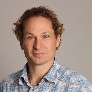 Martin Auer Email