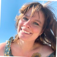 Hannah Collins Email & Phone Number