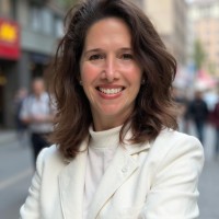 July Business Services Employee Leslie Smith's profile photo