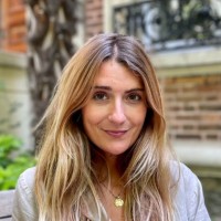 Emilie Bouret Email