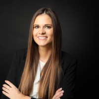 Annika Hoffmann Email