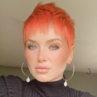 Oscar Oscar Salons Employee Carlie Test's profile photo