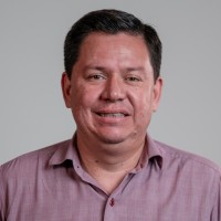 A. Luciano Borges Email