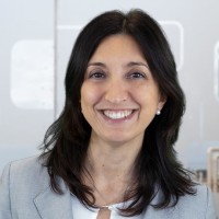 Arianna Traviglia Email