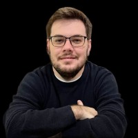 Busify Employee Eduardo Bueno's profile photo