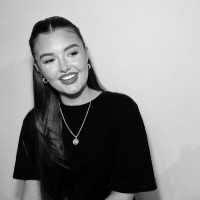 Freya Blount Email