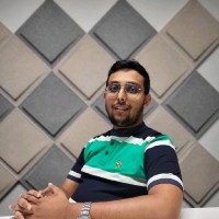 vivek u Email