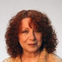 Gloria Yowell Email & Phone Number