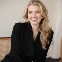 Siobhan Scott Email