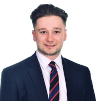 Oliver Lowe Email