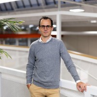 Juerg Peter Email