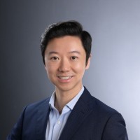 E-mail e número de telefone de Adrian Ng