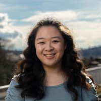 gesture @ C21 Employee Maile Soo's profile photo