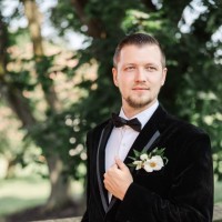 Peter Jones Email & Phone Number