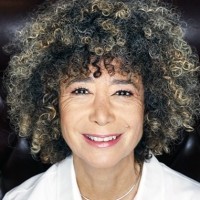 E-mail e número de telefone de Caroline Molko