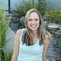 Amanda Wills Email & Phone Number