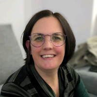 Laetitia Isbled Email