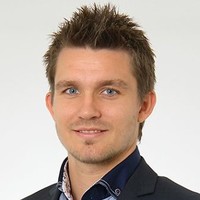 Claus Østergaard Email