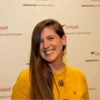 Cintia Dantas Email