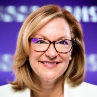 Salesforce Employee Sara Costello's profile photo