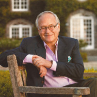 COSMONELLE Employee Bryant Toth's profile photo