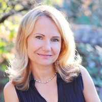 Visit California Employee Leona Reed's profile photo