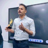 Learnmize Employee Shloke Dwivedi's profile photo