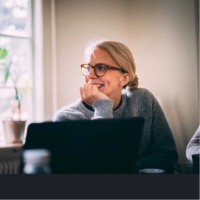 Therese Öberg Email