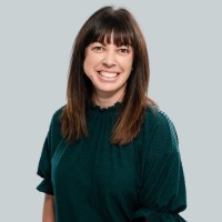 Alexandra Thomas Email & Phone Number