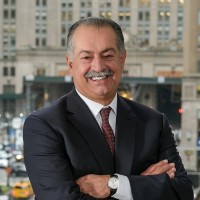Email e telefono di Andrew Liveris