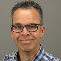 Robert Hooghiemstra Email