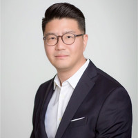 Tom's Truck Center Employee David Hwang's profile photo