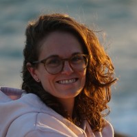Isabel Grau Email