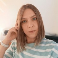 Nadya Bobova Email & Phone Number
