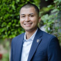 Julian Pineda Email & Phone Number