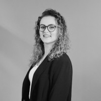 Lara Brun Email