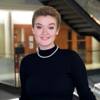 Lee Restaurant Employee Kiera Grennan's profile photo