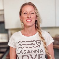 Lasagna Love Employee Rhiannon Menn's profile photo