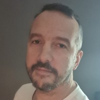 RED Commerce Schweiz GmbH Employee Ionut Gradeanu's profile photo