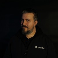 Martino Correia Email