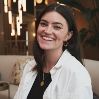 Lauren Menduni Email
