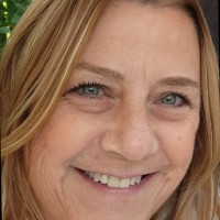 Maureen Moore Email