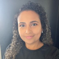 Thaís Lima Email
