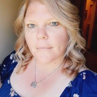 Janine Lahti Email