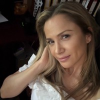 Mariela Stoyanova Email