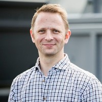 Christopher Jonsson Email