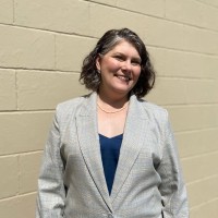 Lara Kauchak Email & Phone Number
